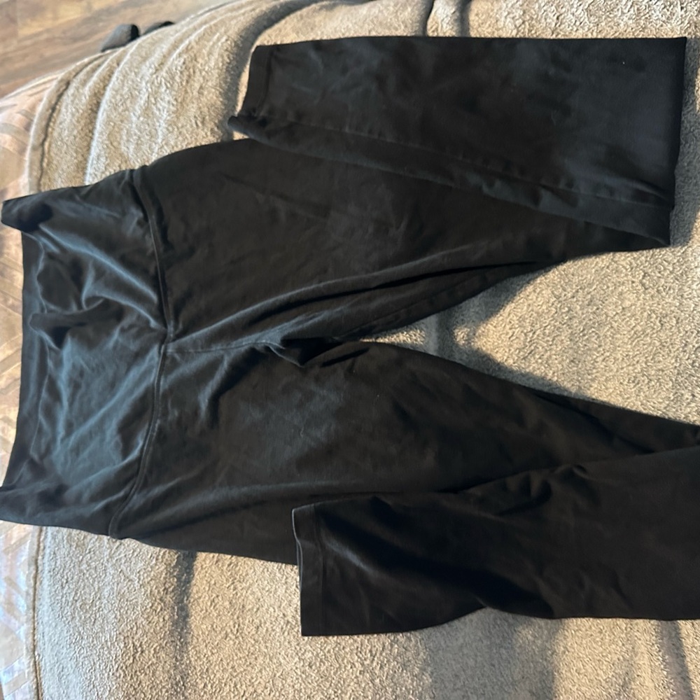 PINK Victoria's Secret Black Yoga Leggings